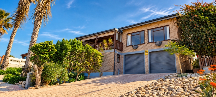 4 Bedroom Property for Sale in Saldanha Heights Western Cape